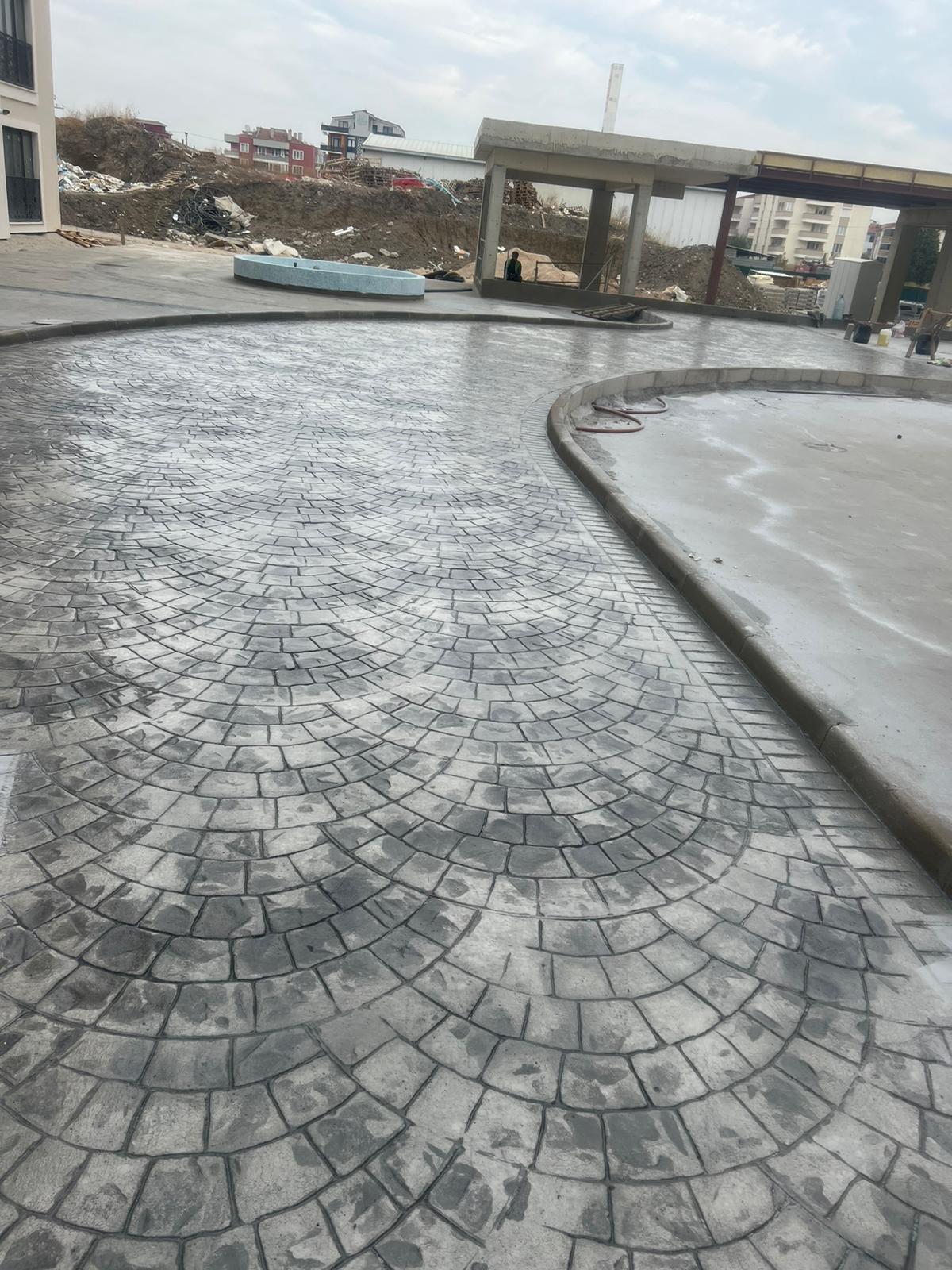 Baskı Beton Bahçe Uygulaması